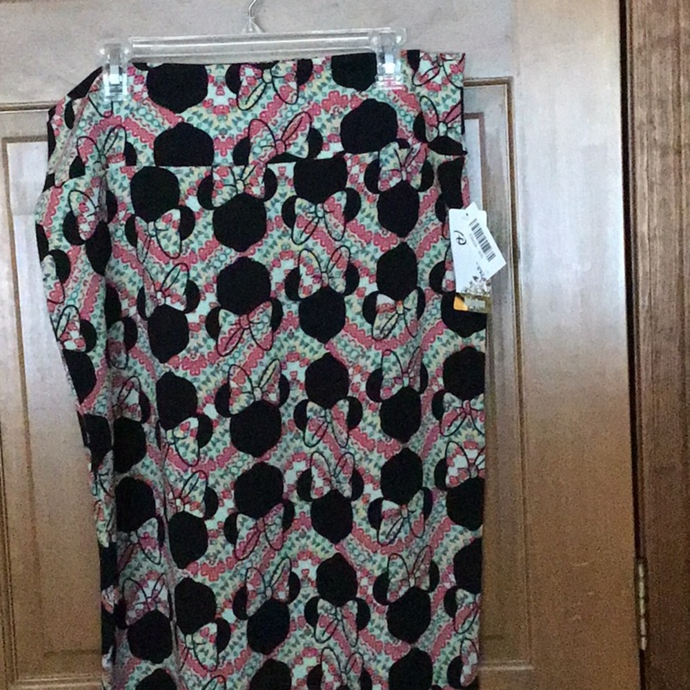 Lularoe Disney Cassie Skirt, Minnie Mouse - NWT